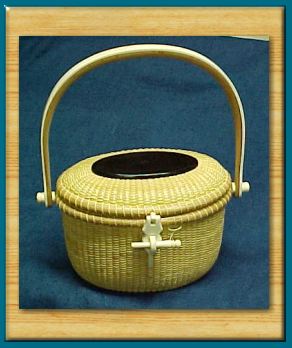 Nantucket Cocktail Purse