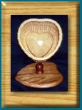 6" Heart with Lid